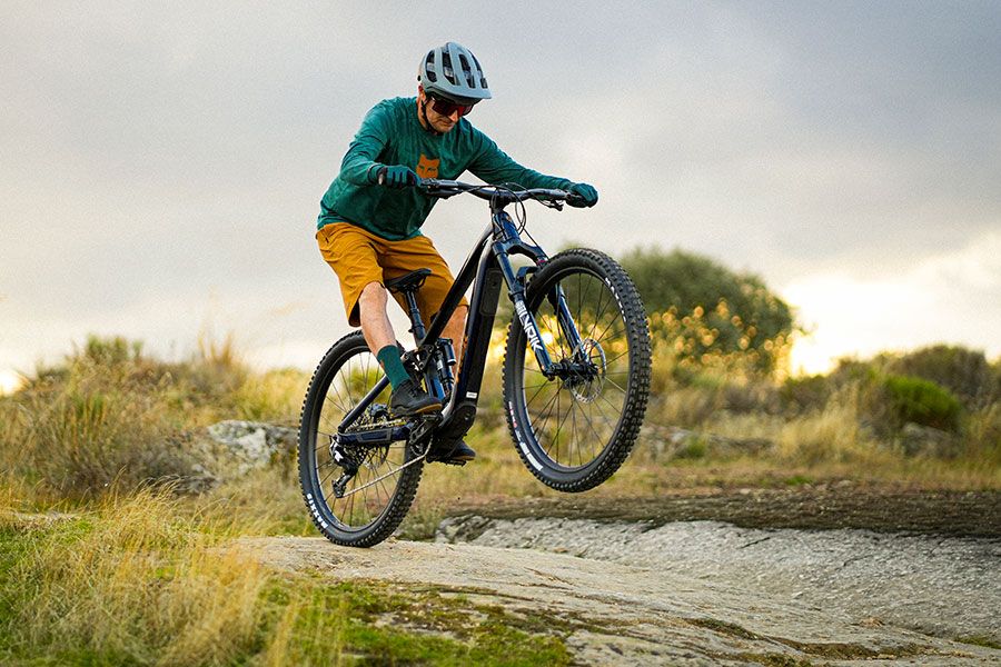 Accion Trek Fuel EX (10) Accion Trek Fuel EX (10)