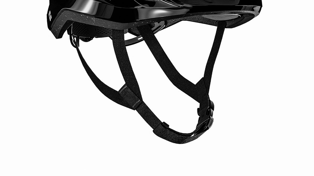 Effortless stitched straps Effortless stitched straps
