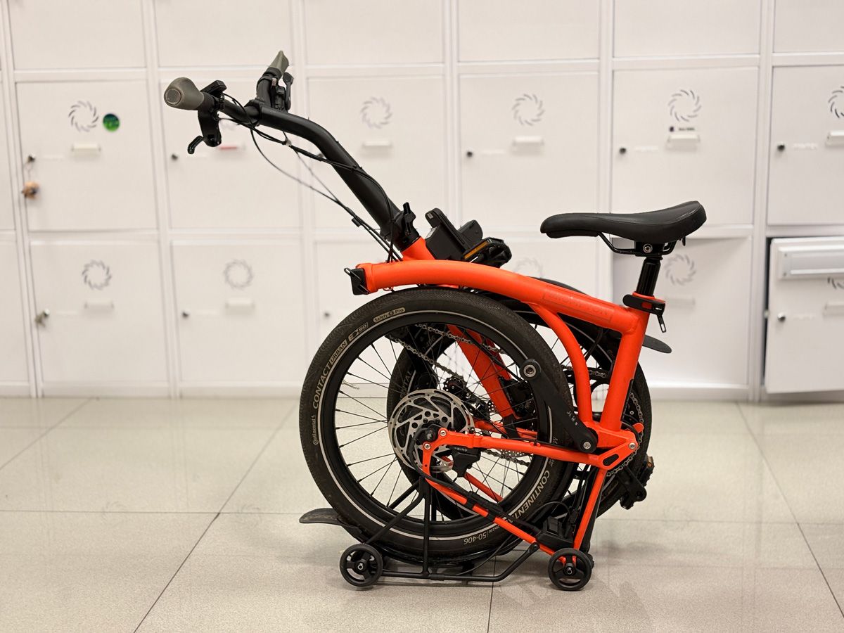 brompton electric g line trolley mode