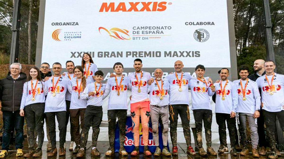 Ángel Suárez y María Pomés, campeones de España de Descenso 2026 en Sant Andreu de la Barca