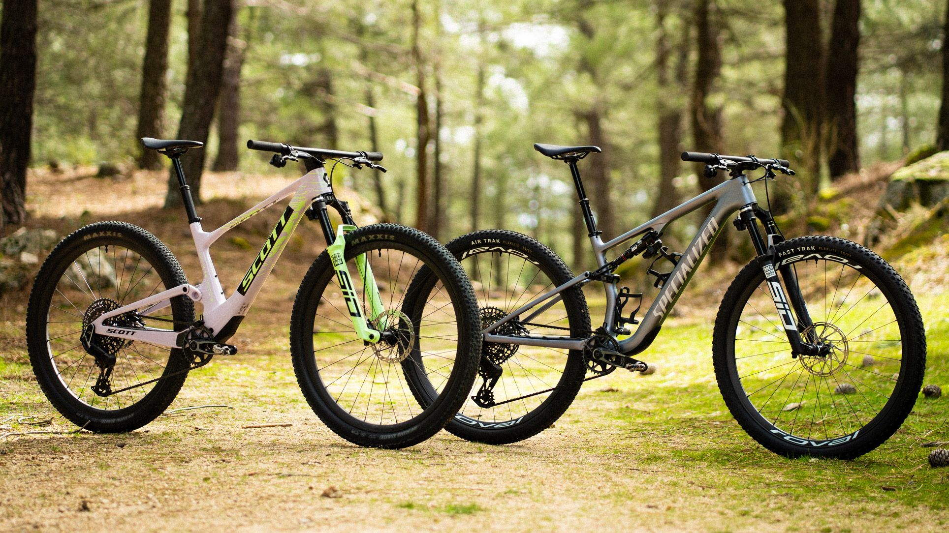 Comparativa. Scott Spark RC World Cup y Specialized Epic 8 Pro