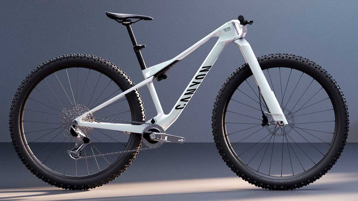 Así es la Canyon Lux Era, el prototipo que desafía el XC actual con ruedas de 32"