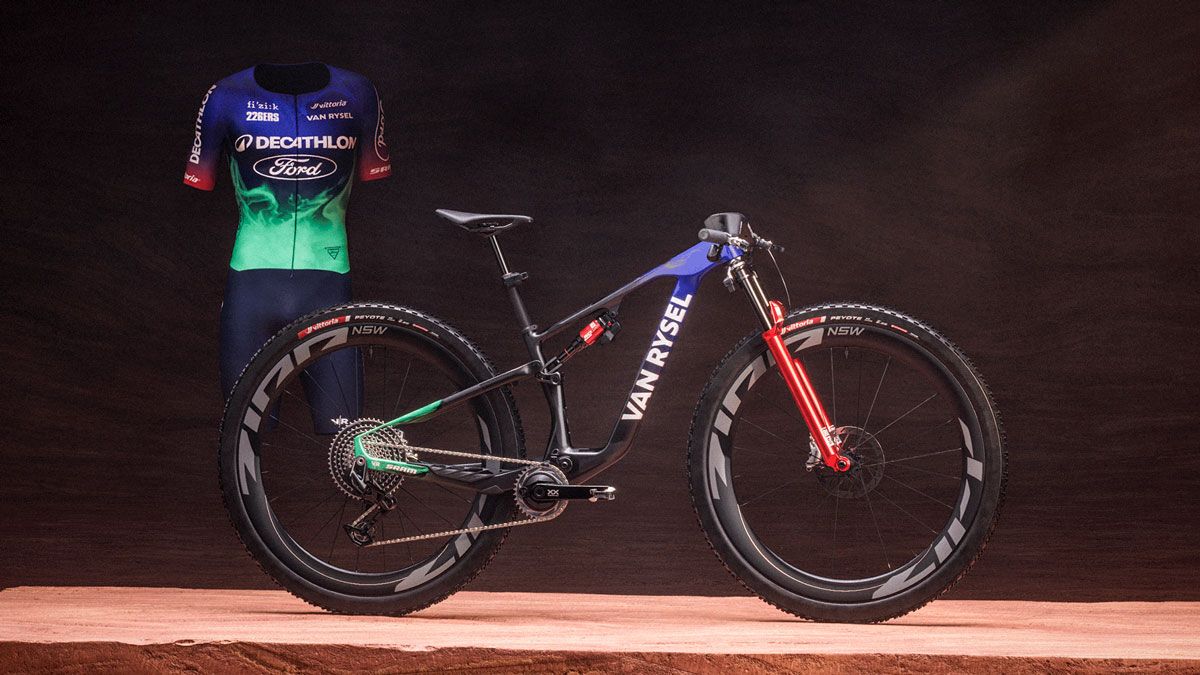 Van Rysel RCR XC. La firma de Decathlon apuesta por las 32” en competición