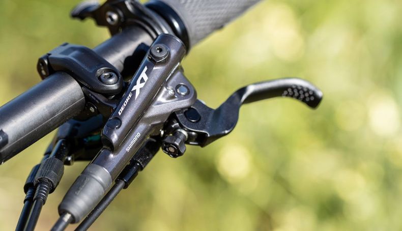 Consejos de mecánica para recuperar el tacto de los frenos Shimano MTB