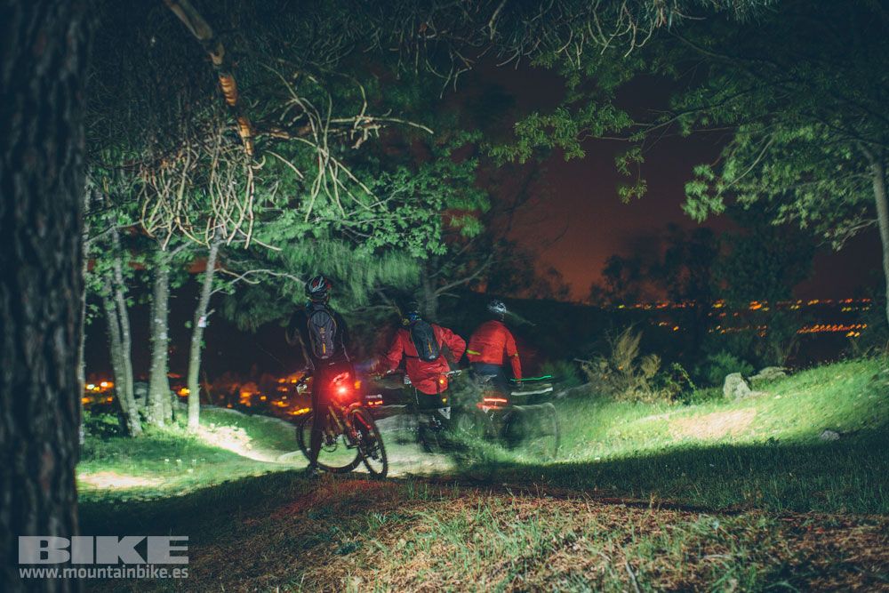Galería 2 Marcha Nocturna Test The Best 2013