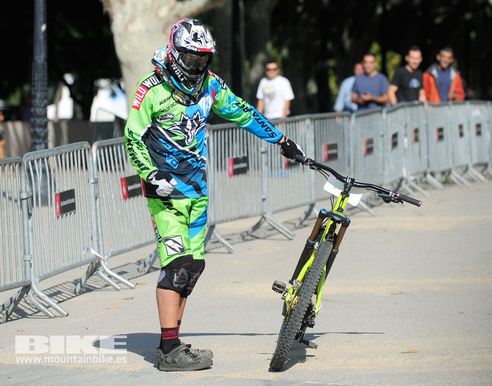Downhill Urban Barcelona 2013