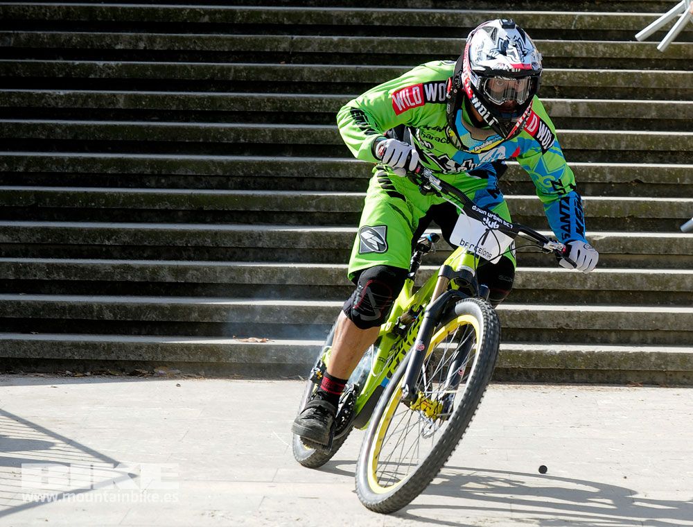 Downhill Urban Barcelona 2013