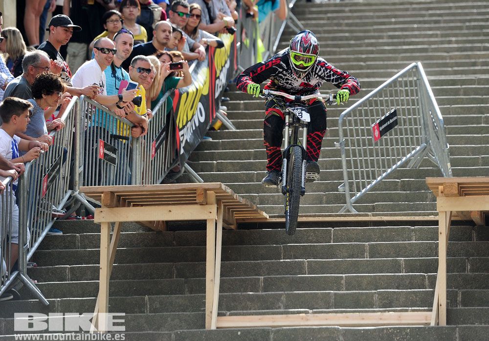 Downhill Urban Barcelona 2013