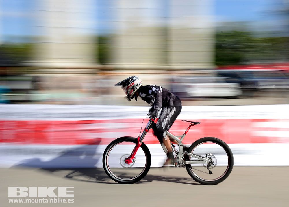 Downhill Urban Barcelona 2013