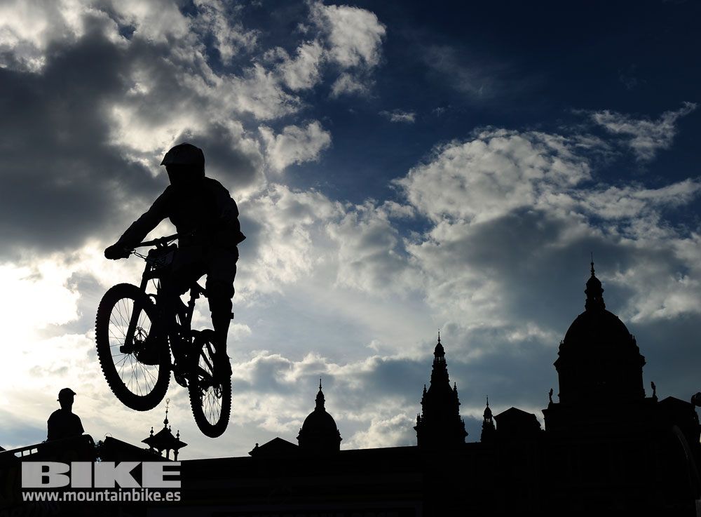 Downhill Urban Barcelona 2013