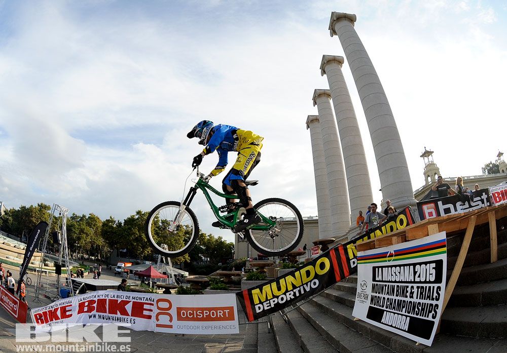 Downhill Urban Barcelona 2013