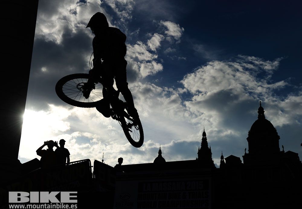 Downhill Urban Barcelona 2013