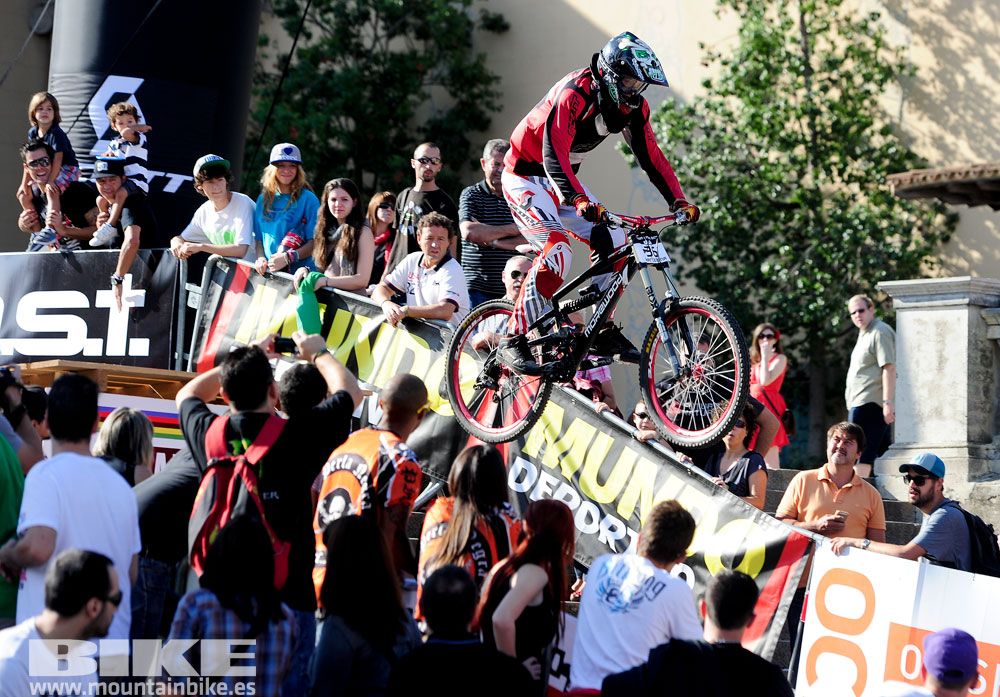 Downhill Urban Barcelona 2013