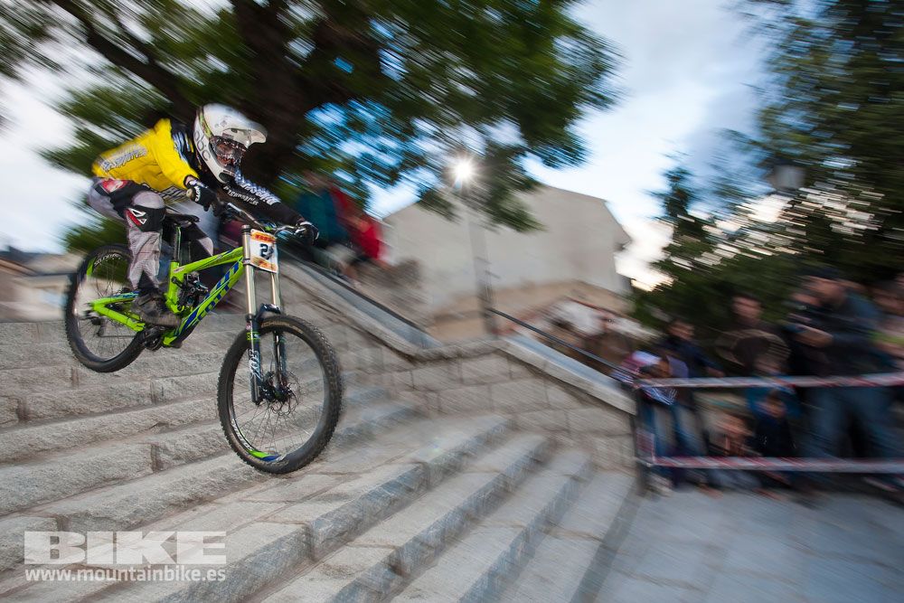 Descenso nocturno Test The Best 2014-1