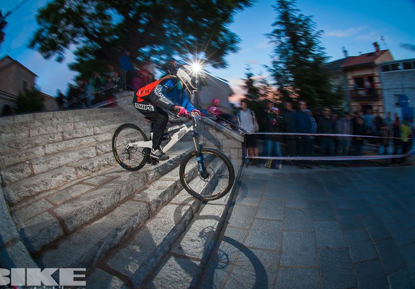 Descenso nocturno Test The Best 2014-1