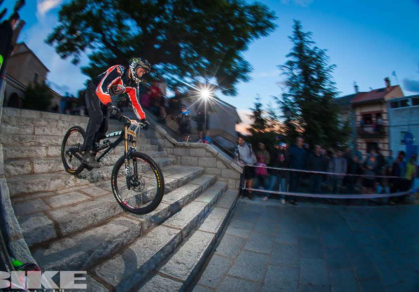 Descenso nocturno Test The Best 2014-1