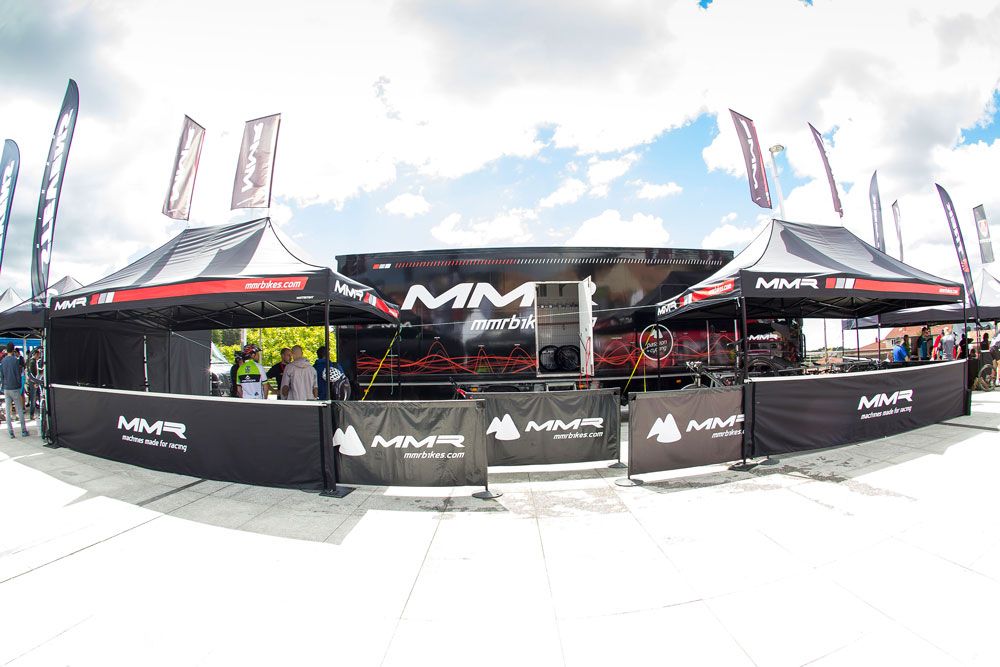 Zona Expo y exhibiciones Test The Best 2014-2