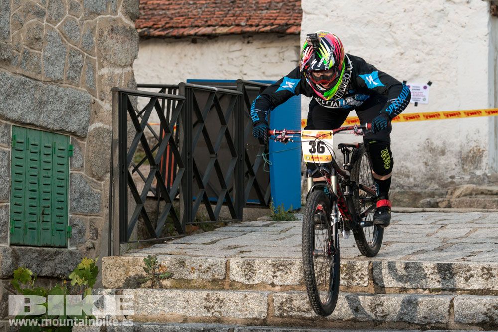 Descenso nocturno Test The Best 2014-2