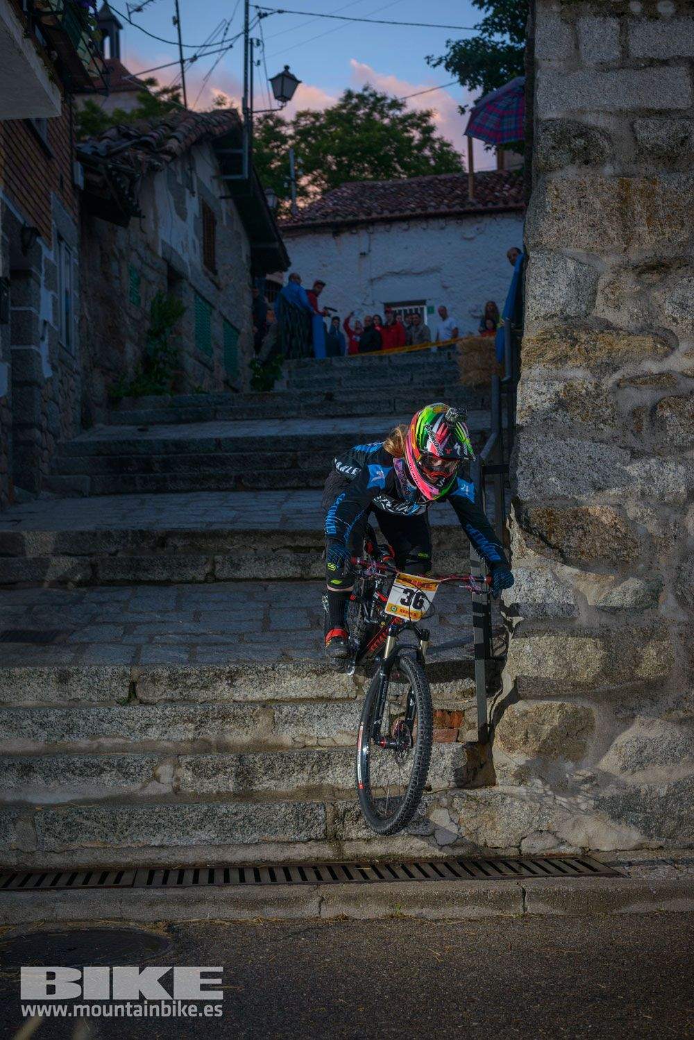 Descenso nocturno Test The Best 2014-3