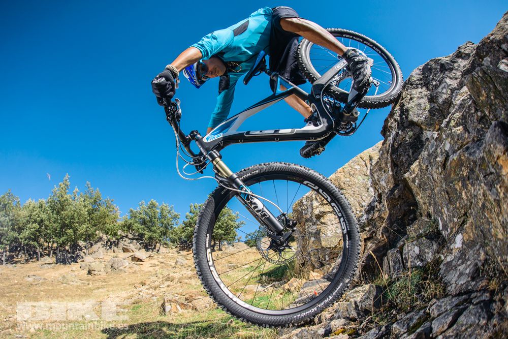 Prueba GT Force Carbon Pro 2014
