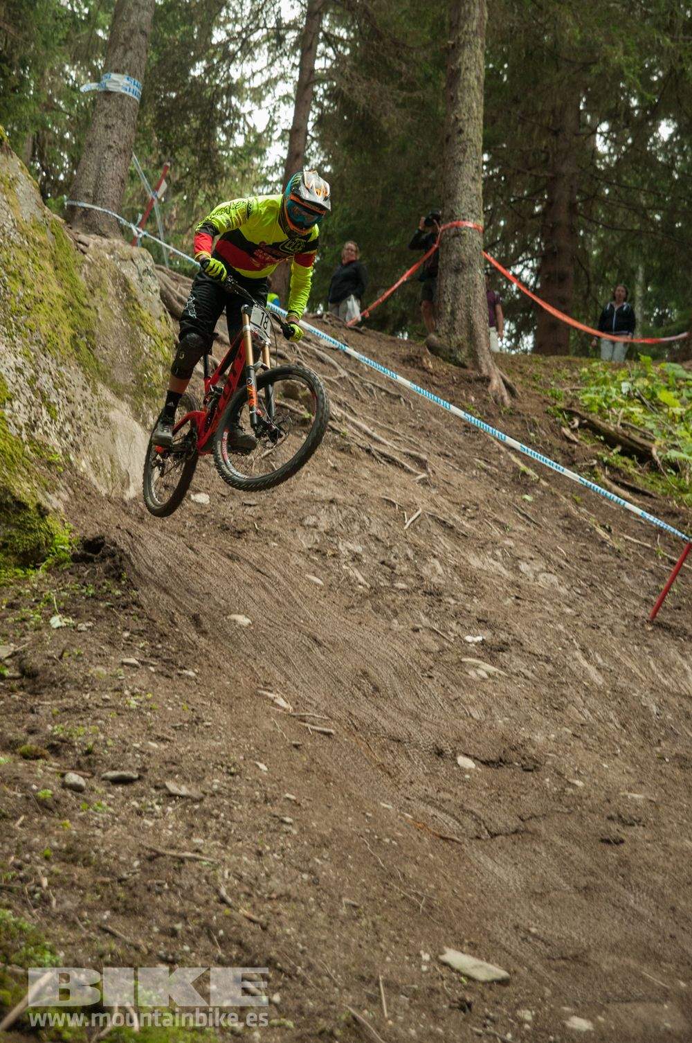 Copa del Mundo DH Meribel 2014