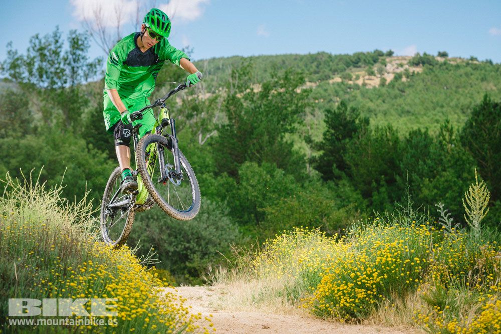 Specialized Stumpjumper FSR Expert Carbon 650B