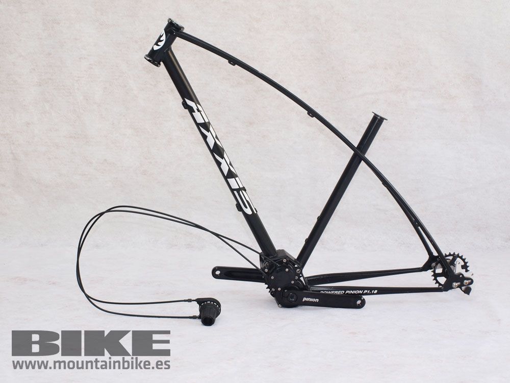 Gama Axxis Pinion 2015