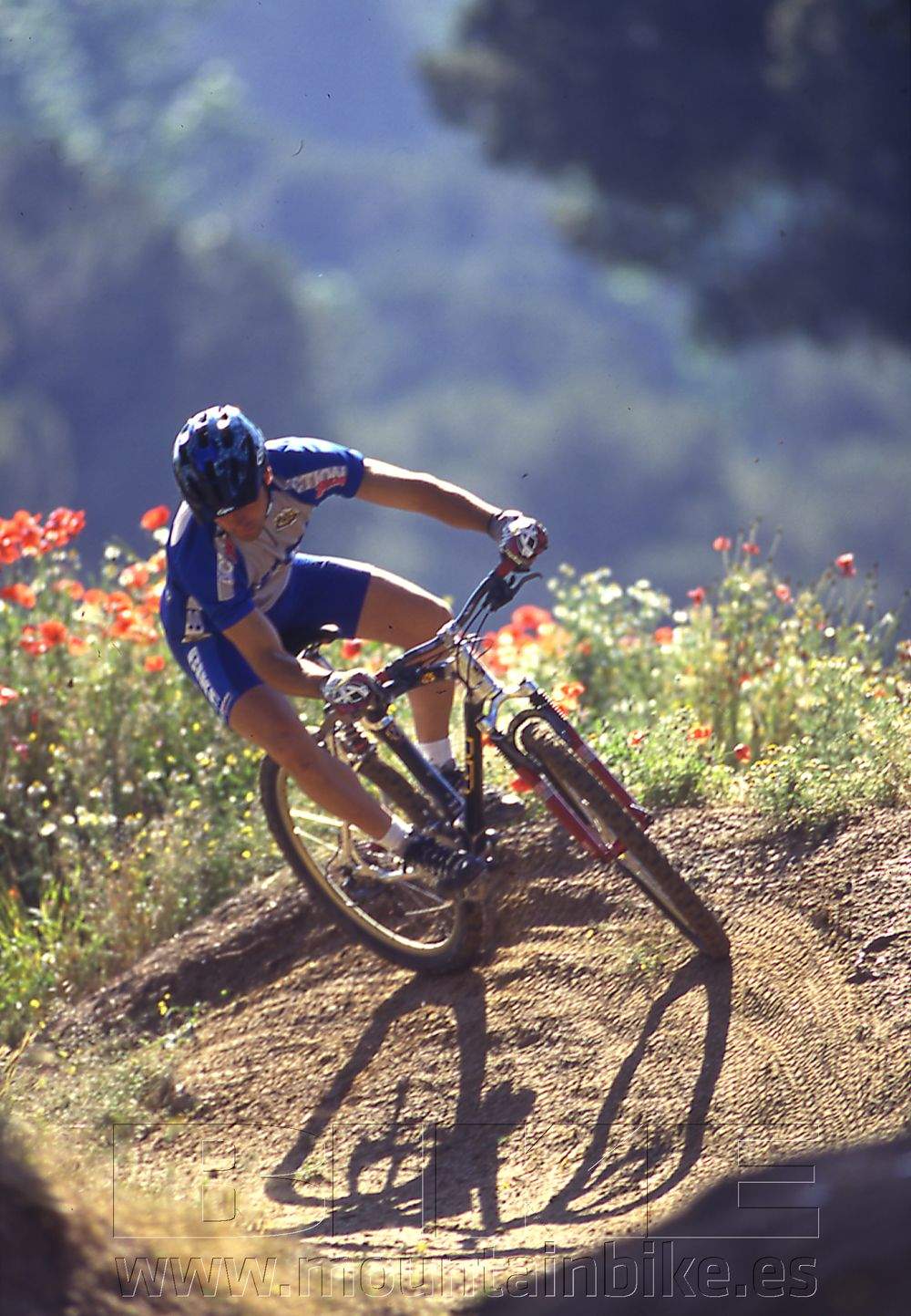 Bicis históricas: GT LTS Termoplástico 1996
