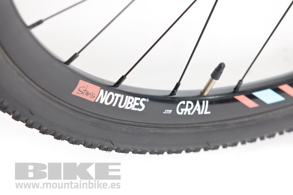 GT Grade Carbon Ultegra 2015