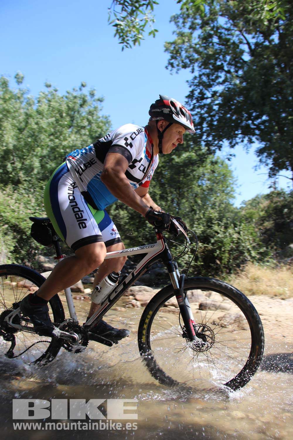 Scott 7 Estrellas Soto del Real 2015 Galeria 11