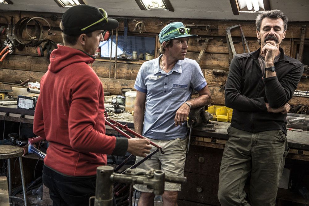 Vídeo: Nino Schurter. #HuntForGlory. Cap. 5 (Making-of)