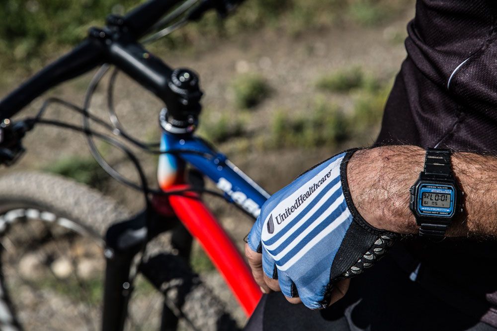 Vídeo: Nino Schurter. #HuntForGlory. Cap. 5 (Making-of)