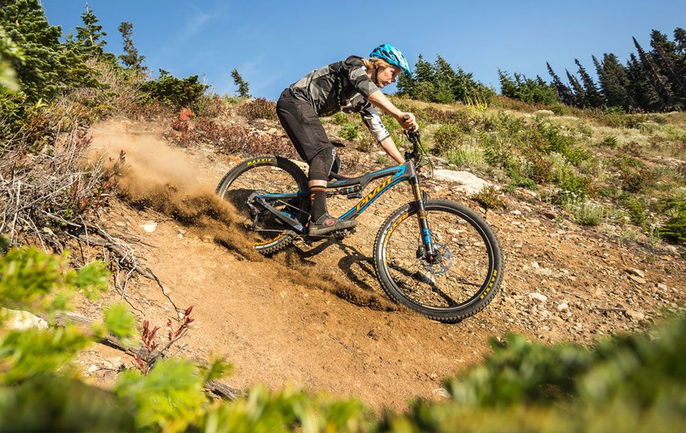 Pivot Mach 6 2016
