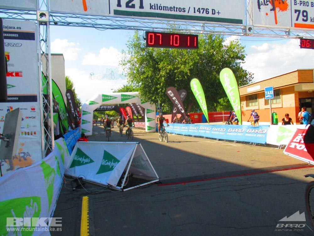 TALAJARA 2015 Galería 31. META hasta 6:25 recorrido corto