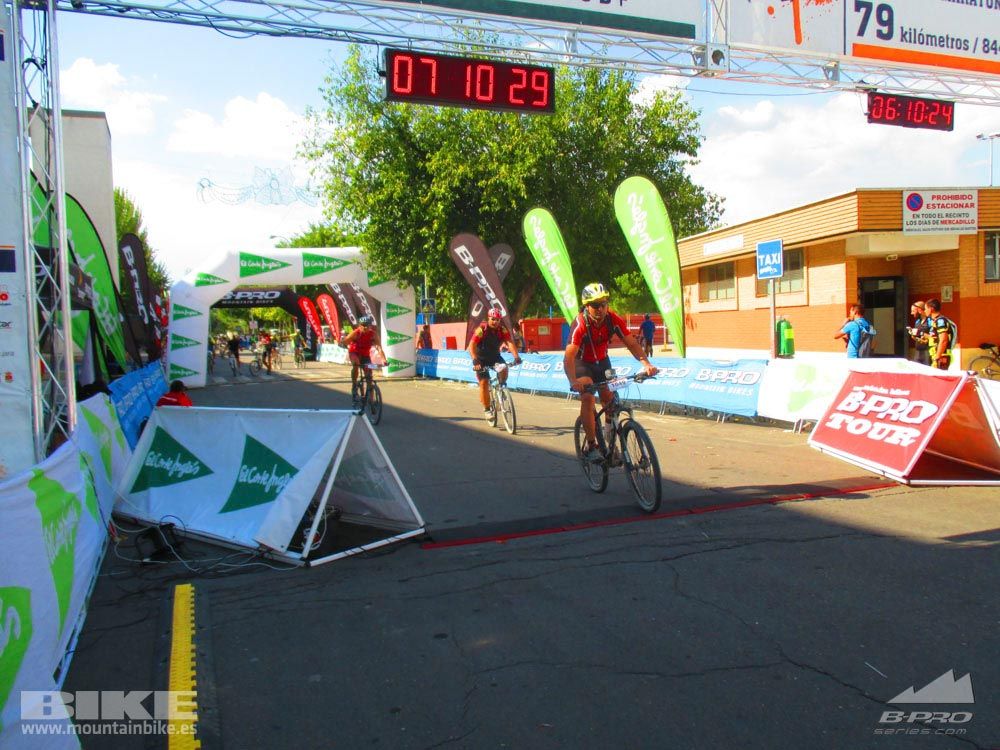 TALAJARA 2015 Galería 31. META hasta 6:25 recorrido corto