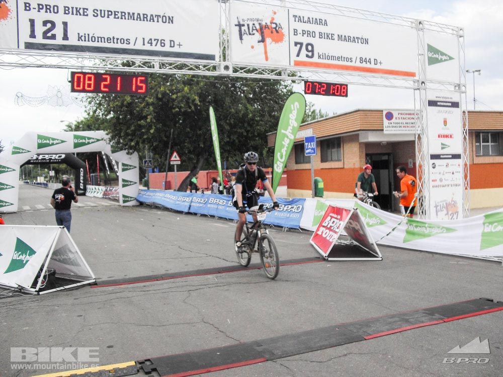 TALAJARA 2015 Galería 32. META a partir de 6:25 recorrido corto
