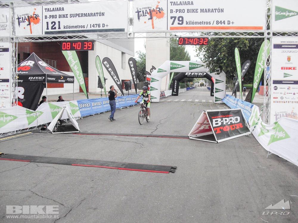 TALAJARA 2015 Galería 32. META a partir de 6:25 recorrido corto