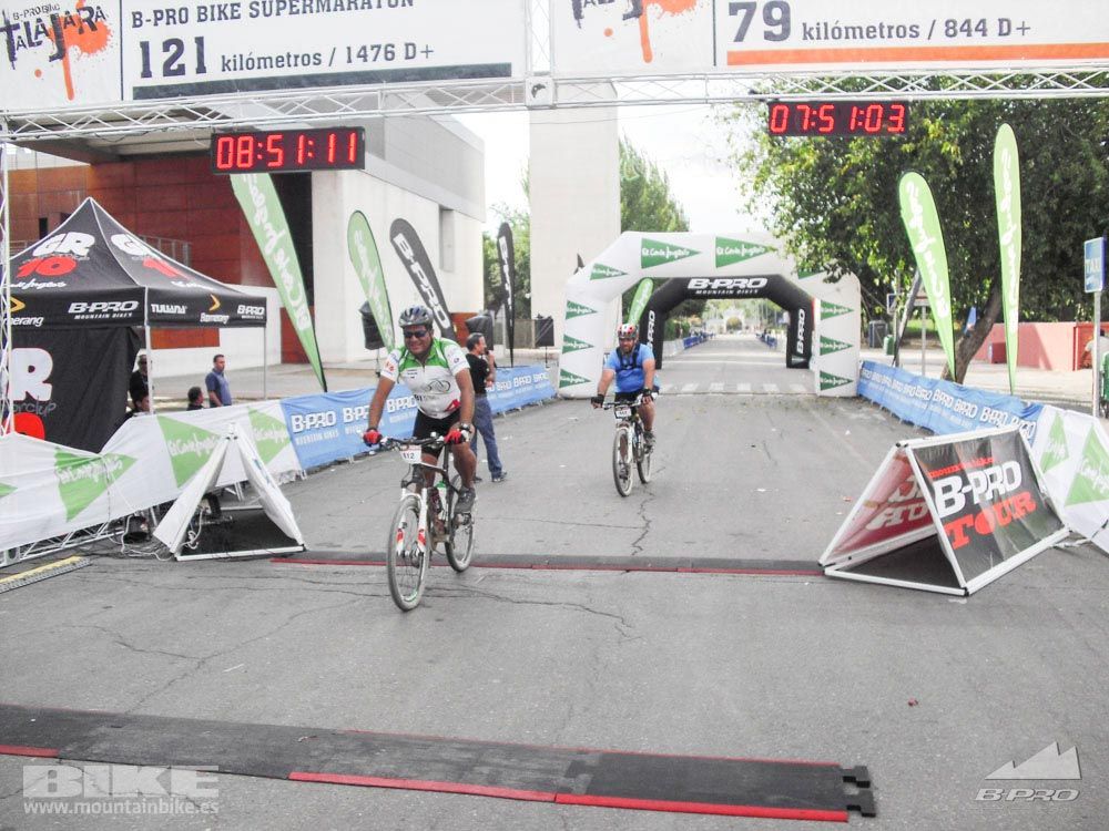 TALAJARA 2015 Galería 32. META a partir de 6:25 recorrido corto