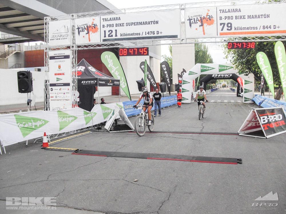 TALAJARA 2015 Galería 32. META a partir de 6:25 recorrido corto