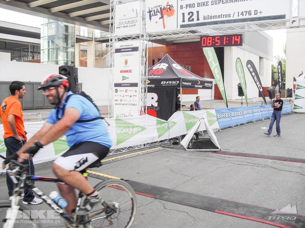 TALAJARA 2015 Galería 32. META a partir de 6:25 recorrido corto
