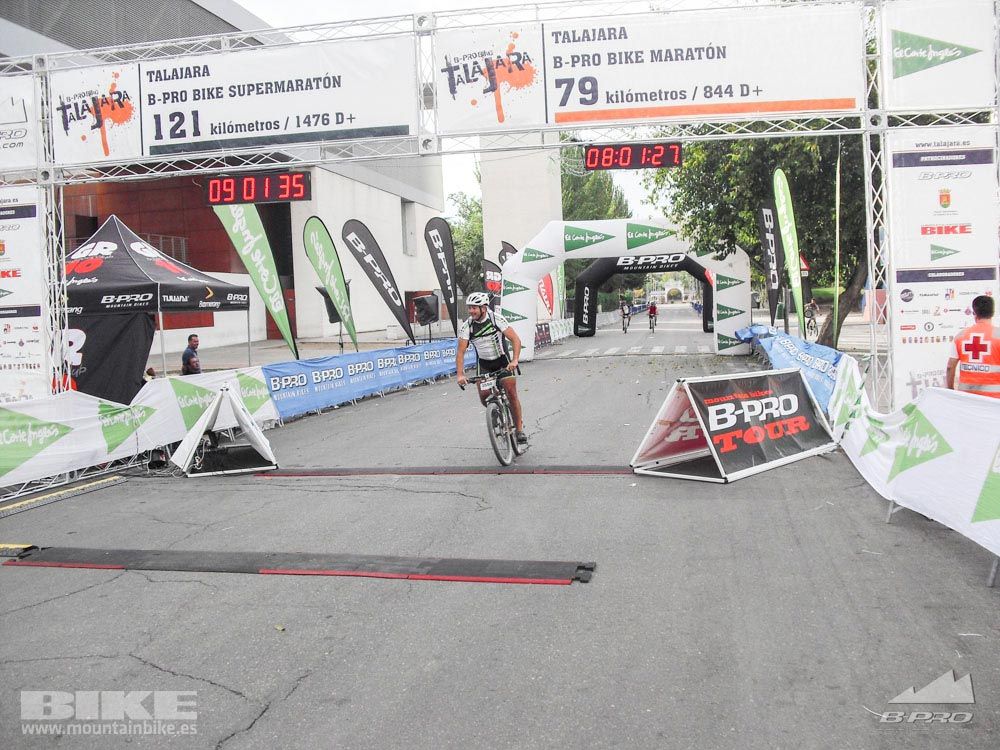 TALAJARA 2015 Galería 32. META a partir de 6:25 recorrido corto