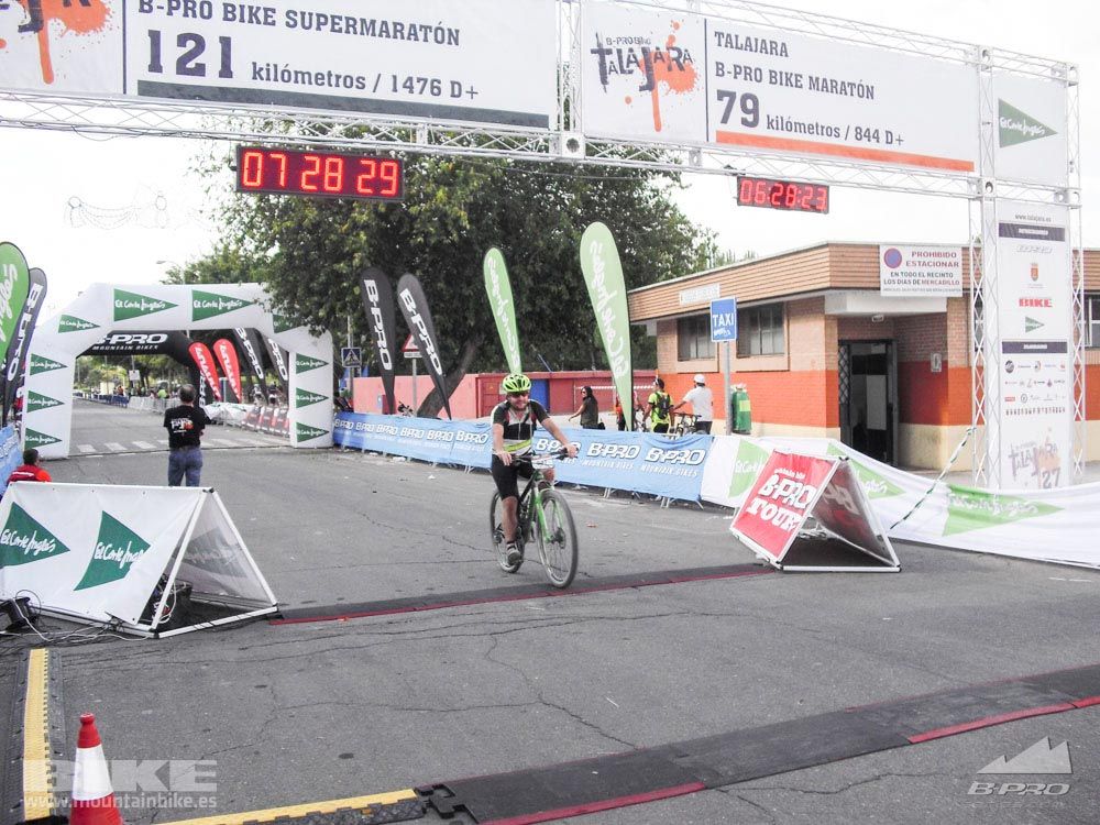 TALAJARA 2015 Galería 32. META a partir de 6:25 recorrido corto