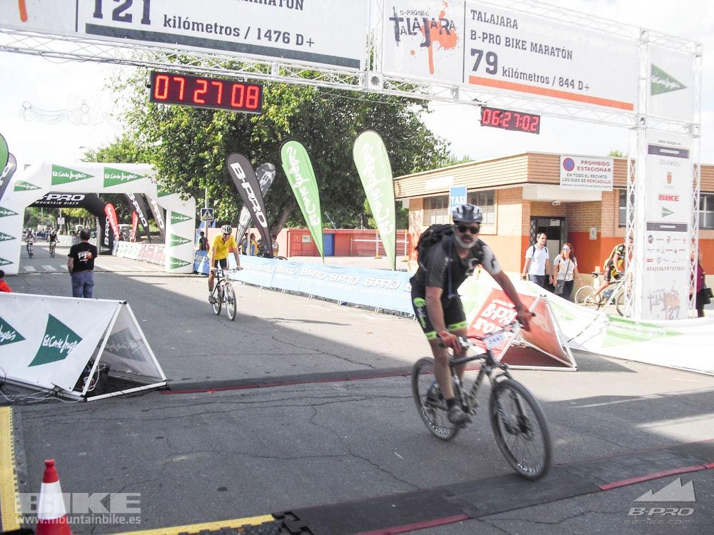 TALAJARA 2015 Galería 32. META a partir de 6:25 recorrido corto