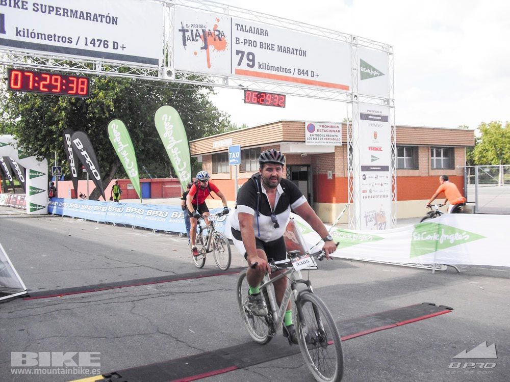 TALAJARA 2015 Galería 32. META a partir de 6:25 recorrido corto