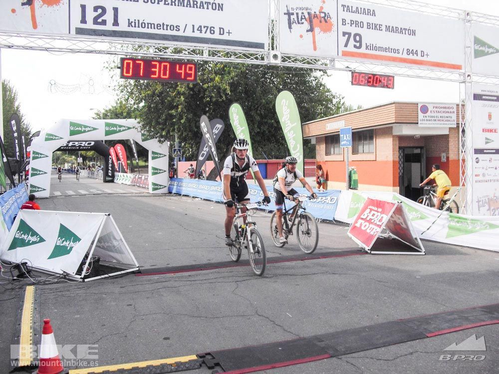 TALAJARA 2015 Galería 32. META a partir de 6:25 recorrido corto