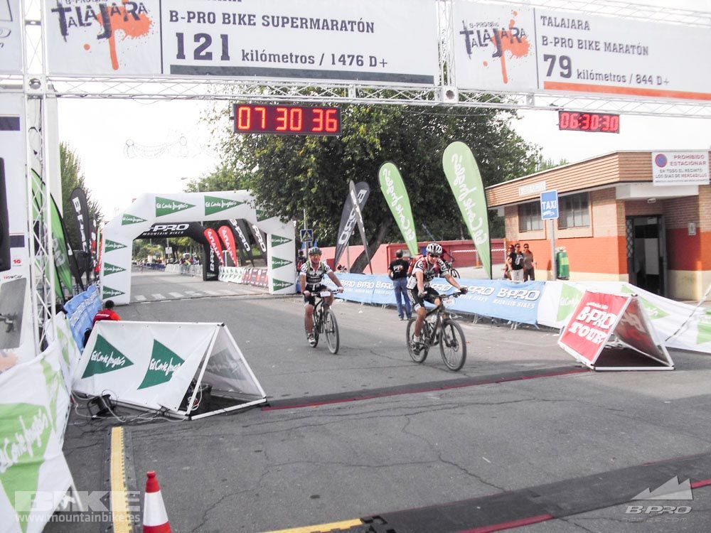 TALAJARA 2015 Galería 32. META a partir de 6:25 recorrido corto