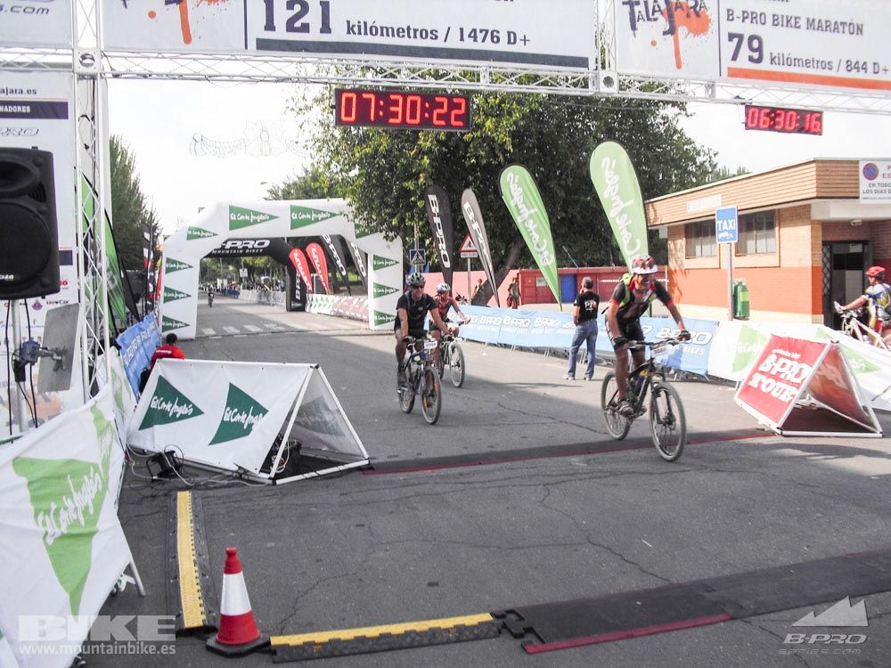TALAJARA 2015 Galería 32. META a partir de 6:25 recorrido corto