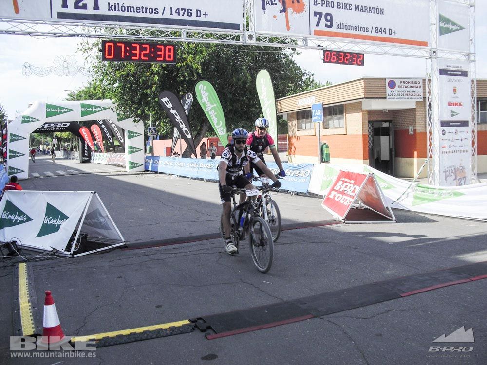 TALAJARA 2015 Galería 32. META a partir de 6:25 recorrido corto