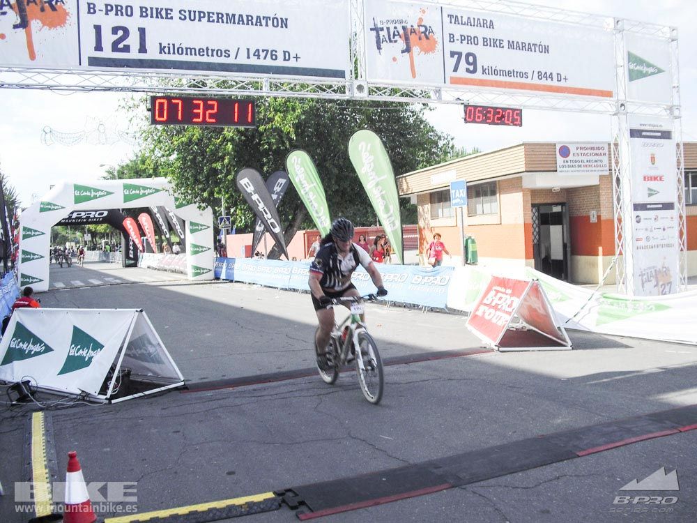 TALAJARA 2015 Galería 32. META a partir de 6:25 recorrido corto