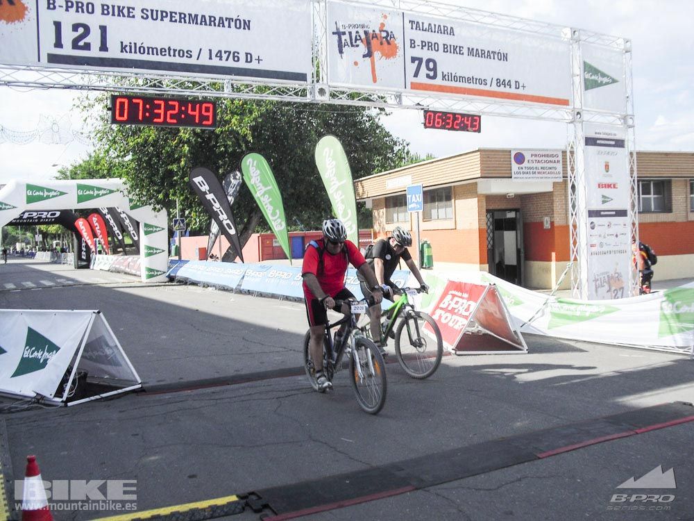 TALAJARA 2015 Galería 32. META a partir de 6:25 recorrido corto